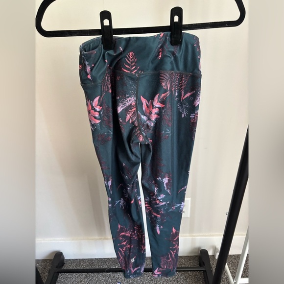 Sweaty Betty Midnight Floral Leggings Size Extra Small - Picture 3 of 3